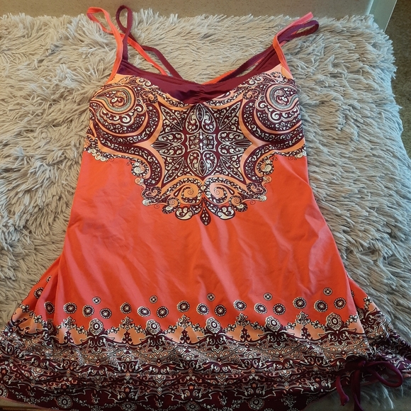 Athleta Orange Paisley Side-Scrunch Tankini Top size ST (Small Tall) - Picture 4 of 15